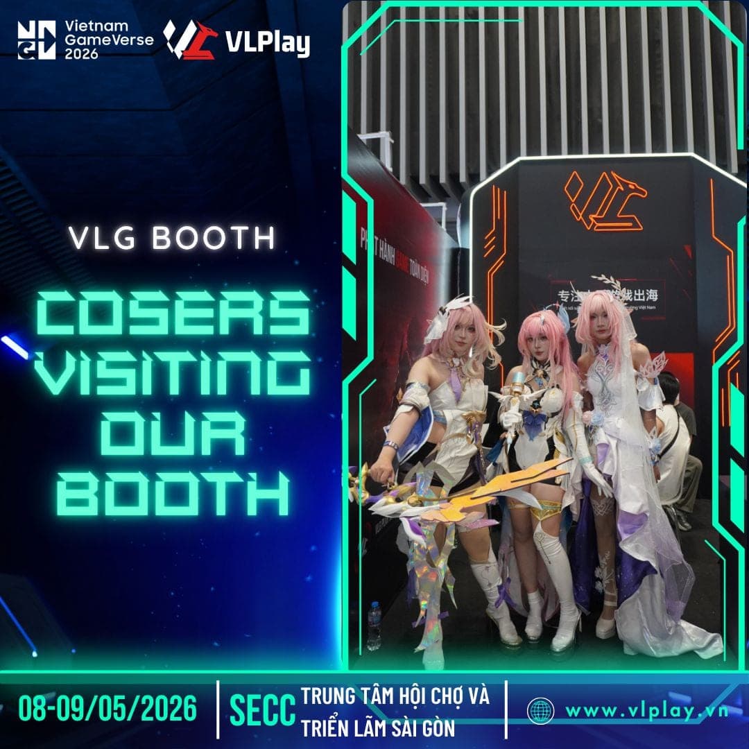 Dàn cosplayer ghé thăm gian hàng VLG.